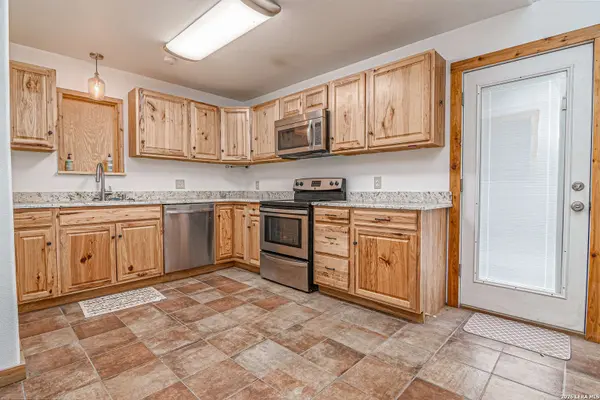 2381 County Road C2691, Stanton, TX 79782