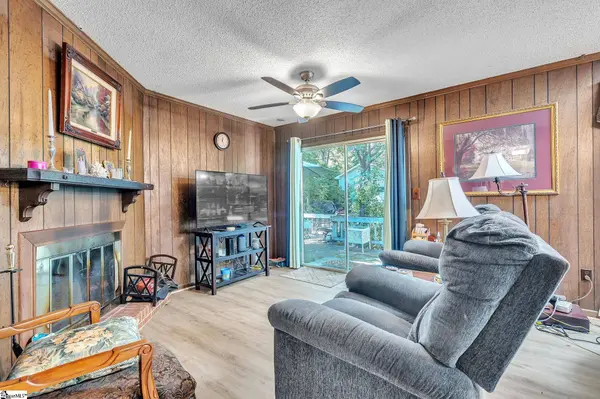 4 Merry Dale Lane, Greenville, SC 29617