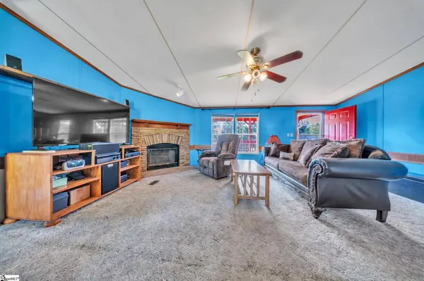 362 Edwards Road, Duncan, SC 29334