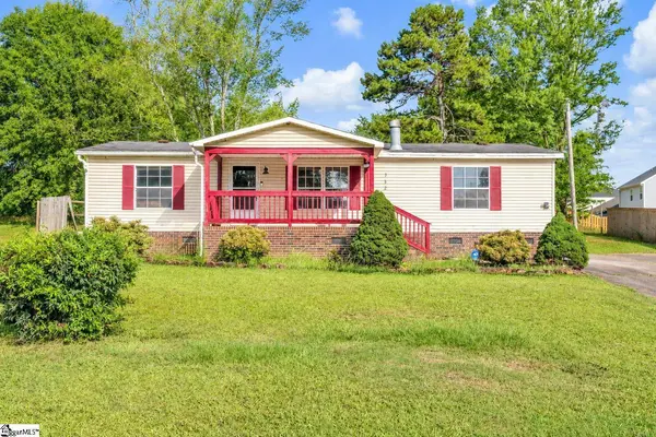 362 Edwards Road, Duncan, SC 29334