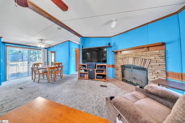 362 Edwards Road, Duncan, SC 29334