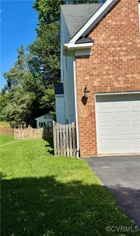 2013 Pruett CT, Glen Allen, VA 23059