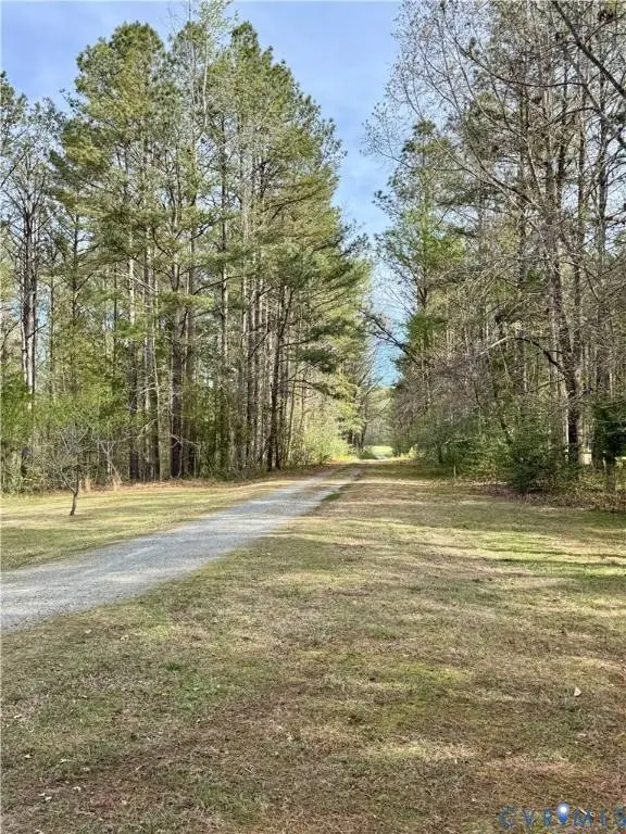 4350 Dorrell RD, Aylett, VA 23009
