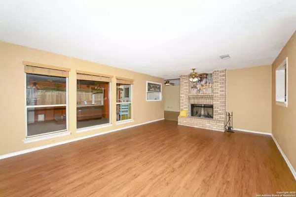 14743 Oak Briar, San Antonio, TX 78232