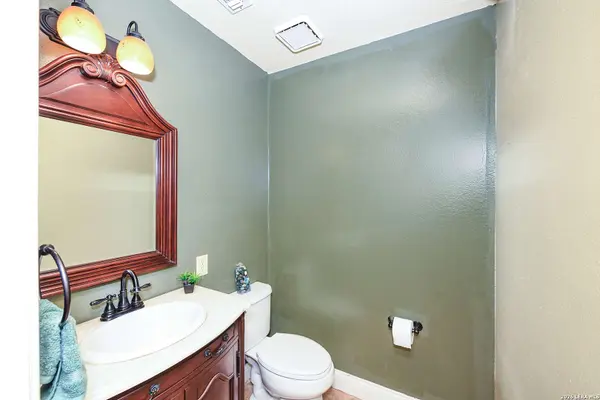 11803 Bridge Hampton, San Antonio, TX 78251