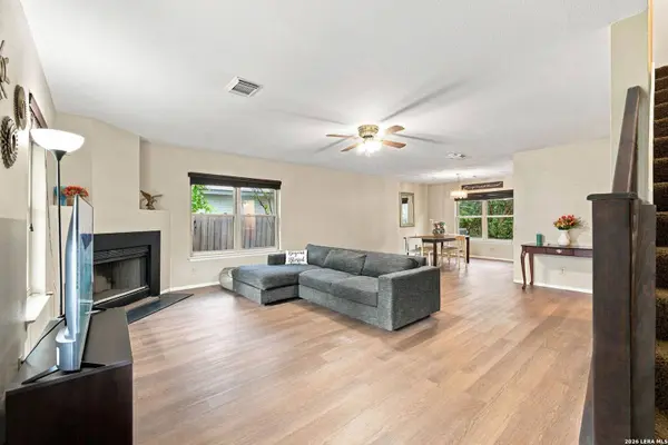8107 Sunshine Trail, San Antonio, TX 78244