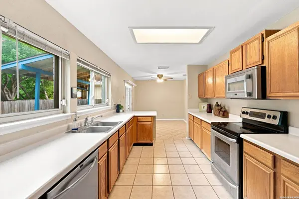 8107 Sunshine Trail