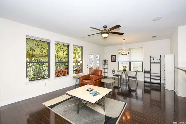 2711 Zurich, San Antonio, TX 78230