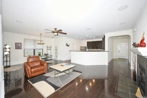 2711 Zurich, San Antonio, TX 78230