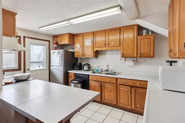 3845 51st Street, Des Moines, IA 50310