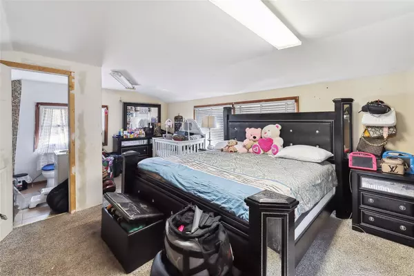 3845 51st Street, Des Moines, IA 50310