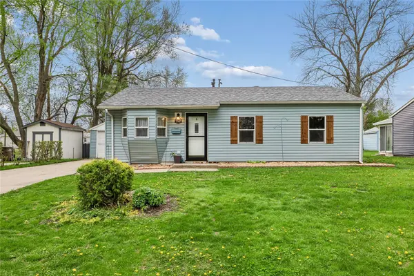 708 5th Street SE, Altoona, IA 50009