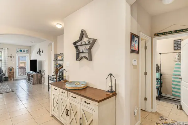 12338 Belfort, Schertz, TX 78154