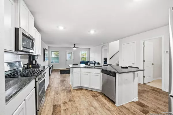 4826 SWING ARC WAY, San Antonio, TX 78261