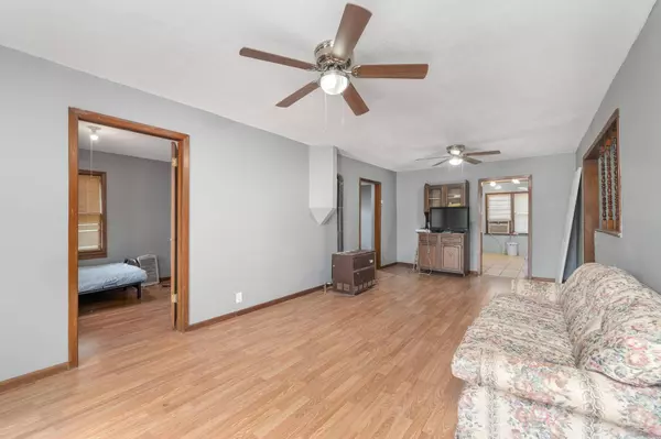 327 N Elm St, Douglass, KS 67039