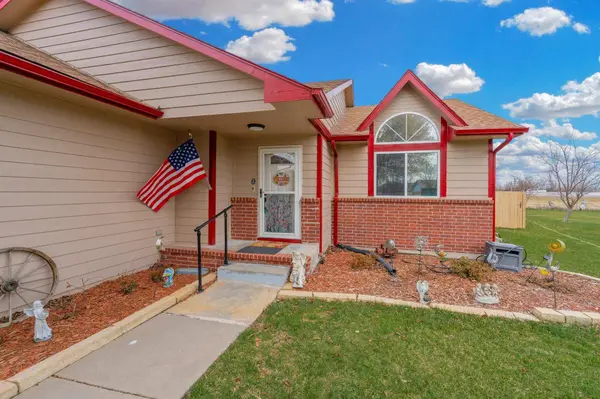 703 S Todd Cir, Wichita, KS 67207