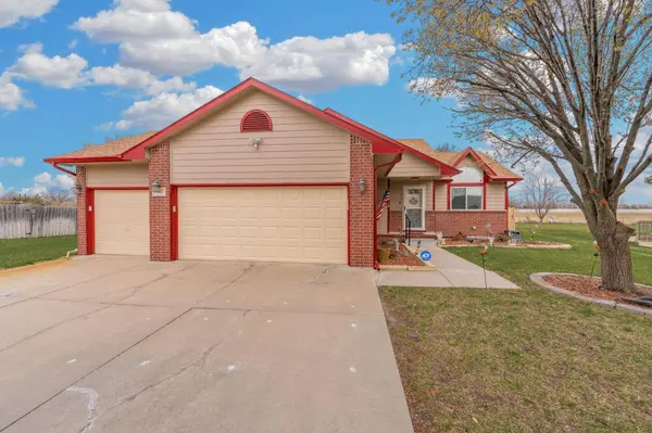 703 S Todd Cir, Wichita, KS 67207