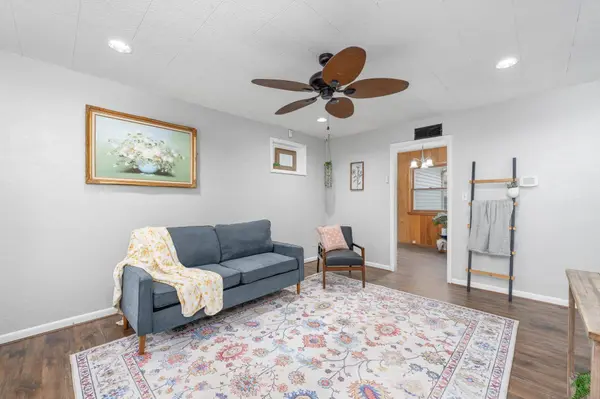1301 E Gidley, Wichita, KS 67216