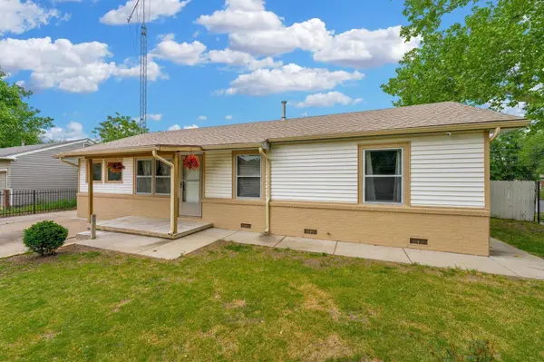 1301 E Gidley, Wichita, KS 67216