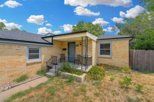 1590 N Womer Dr, Wichita, KS 67203