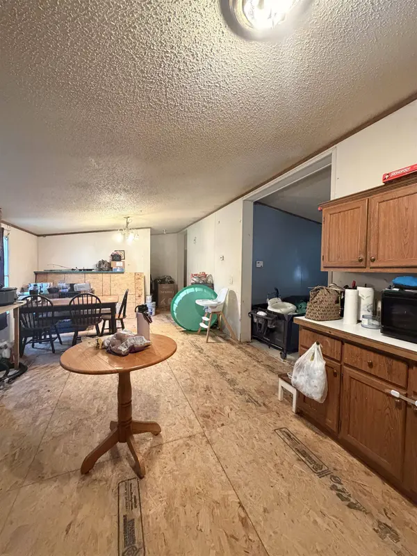 131 W Daniel, Haysville, KS 67060
