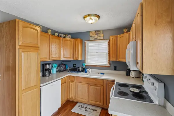 98 Snyder Street SE, Bondurant, IA 50035