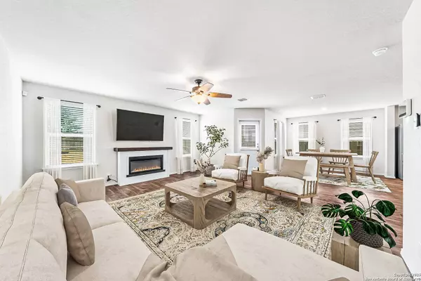 15714 CRIMSON TOPAZ, San Antonio, TX 78253-7224