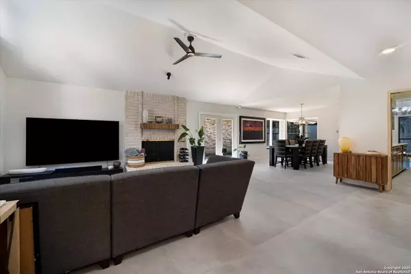 3714 Hunters Trail, San Antonio, TX 78230