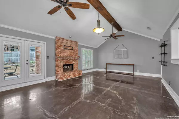 2310 Encino Crossing, San Antonio, TX 78259