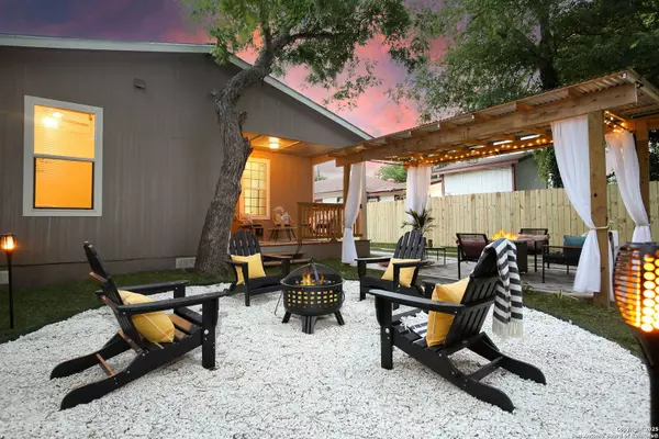 230 Thompson, San Antonio, TX 78225