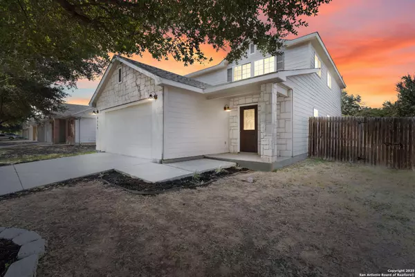 8119 Running Hollow, Selma, TX 78154