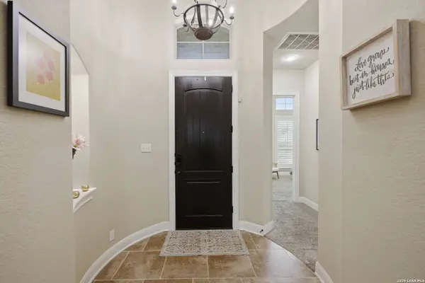 24511 Merlot Way, San Antonio, TX 78260-2625