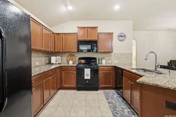 478 Eastern Phoebe, San Antonio, TX 78253