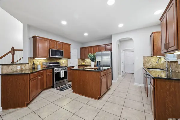 23707 Misty Peak, San Antonio, TX 78258