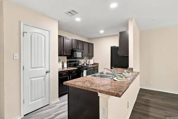 314 Moscovy Duck, San Antonio, TX 78253
