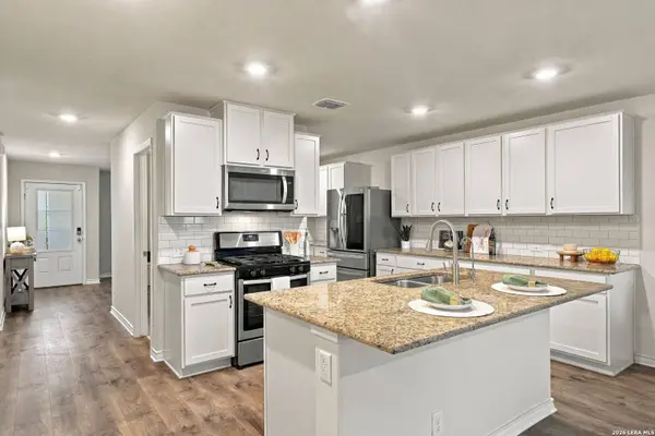 14807 Goldfinch Way, San Antonio, TX 78253