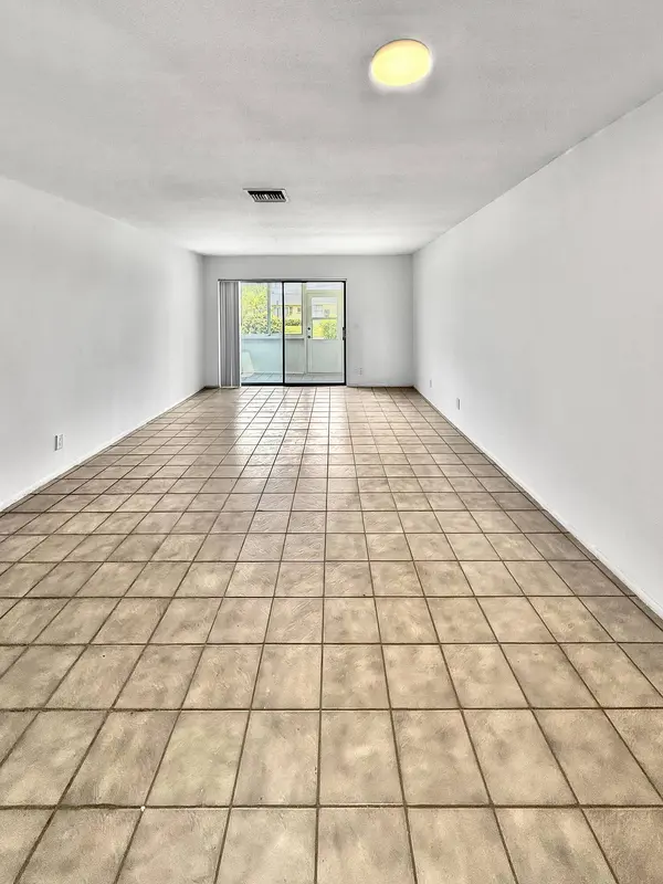 5263 Cresthaven BLVD #A, West Palm Beach, FL 33415