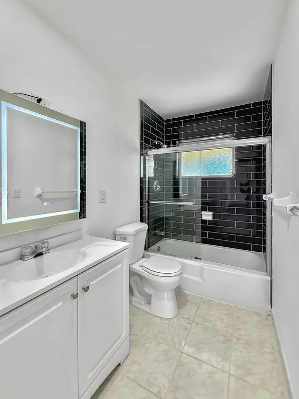 5263 Cresthaven BLVD #A, West Palm Beach, FL 33415