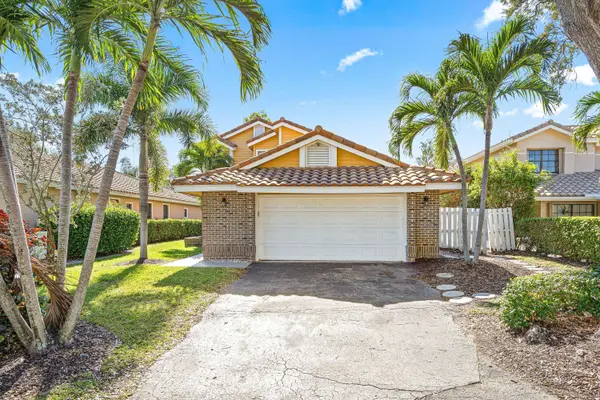 4134 NW 2nd LN, Delray Beach, FL 33445