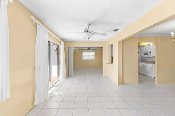 1802 SW 13th AVE, Boynton Beach, FL 33426