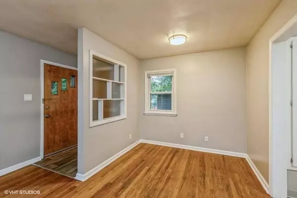 6445 Center Street, Windsor Heights, IA 50324