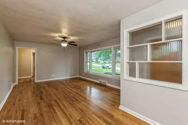 6445 Center Street, Windsor Heights, IA 50324