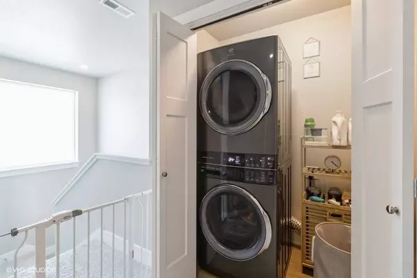 5102 155th Street, Urbandale, IA 50323