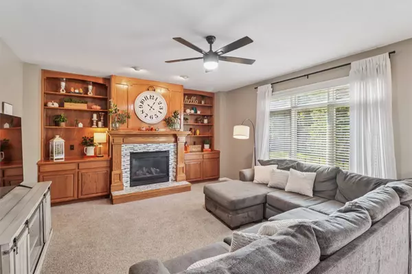 6216 Orchard Drive, West Des Moines, IA 50266