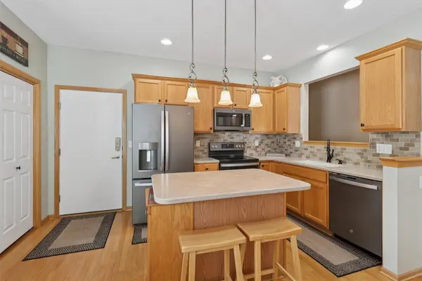 7610 Wistful Vista Drive #1002, West Des Moines, IA 50266