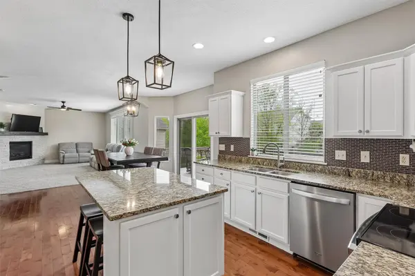 4622 153rd Street, Urbandale, IA 50323