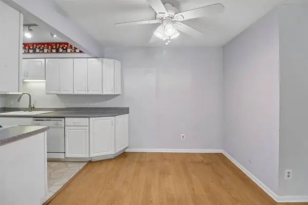 421 42nd Street #2, Des Moines, IA 50312