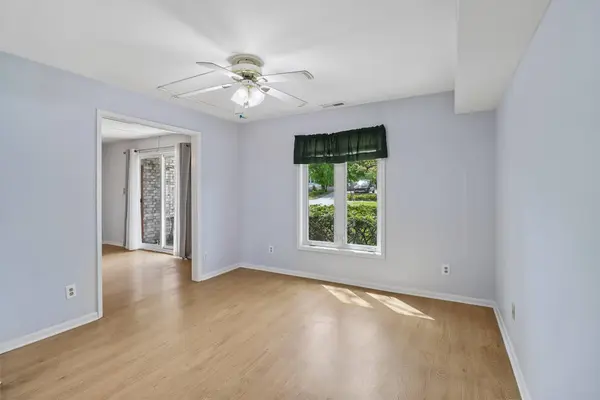 421 42nd Street #2, Des Moines, IA 50312