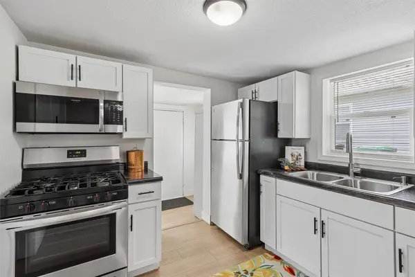 1214 Herold Avenue, Des Moines, IA 50315