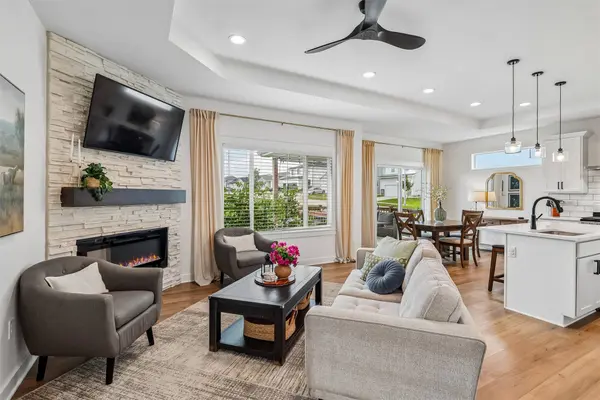 3030 Serenity Drive, Waukee, IA 50263